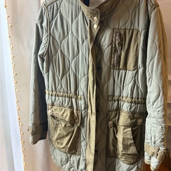 Anthropologie Olive Quilted Long Puffer Coat with Contrast Trim - Picture 8 of 8